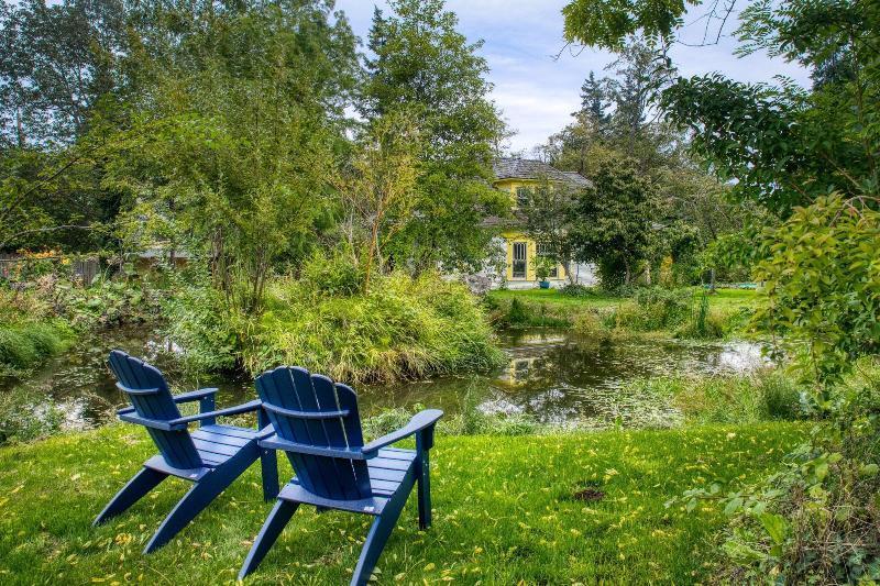Sehome Garden Inn Белингам Екстериор снимка